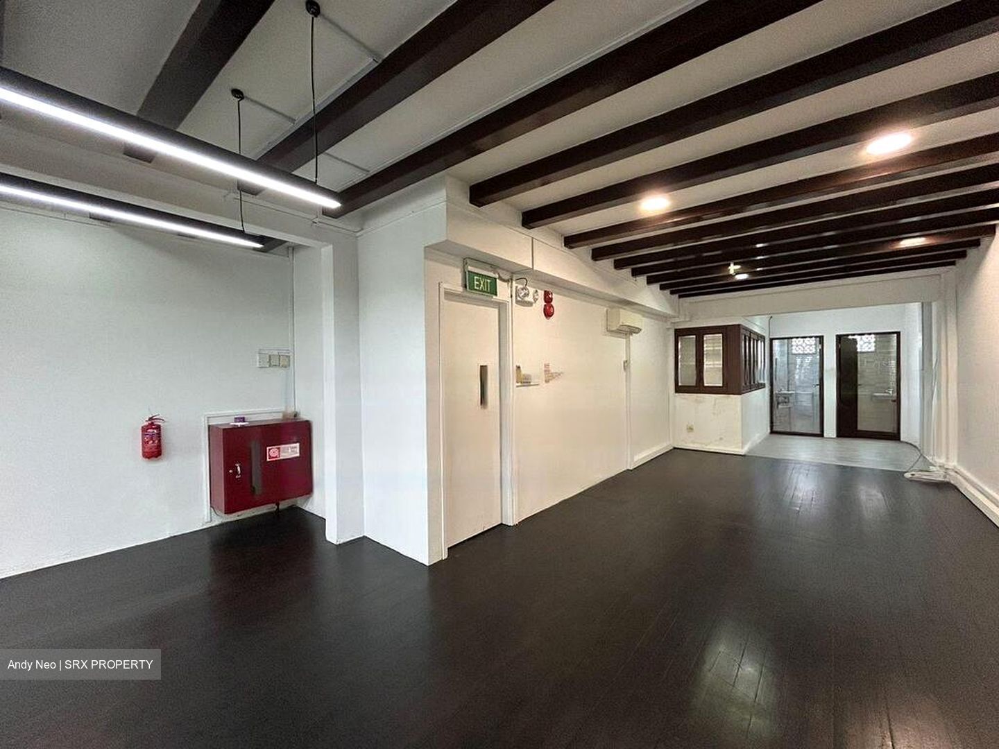 Stanley Street (D1), Office #475561821